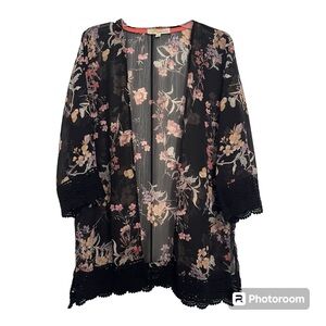 Rewind size medium women’s black and floral duster cardigan